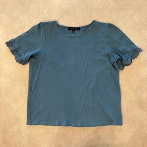 DownEast Blue Tee with Lace trim • size medium